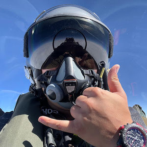 Meet your Posher, Mitchell